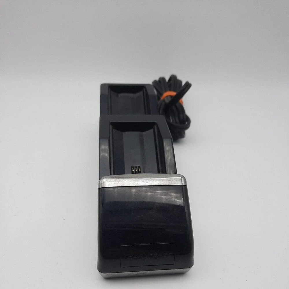 Nyko Technologies 86074 Charge Base S for Xbox 360 - Black